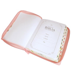 Biblia Reina Valera 1960 – 085 – Con Concordancia – Letra 15 pts – 19x25 cm – Cierre con Índice – Flores Rosa