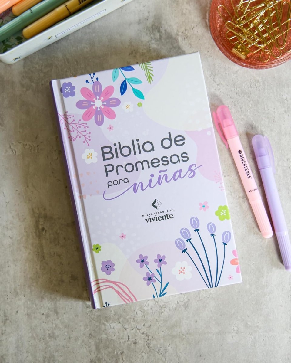 Biblia NTV de Promesas para niñas · Tapa dura rosa