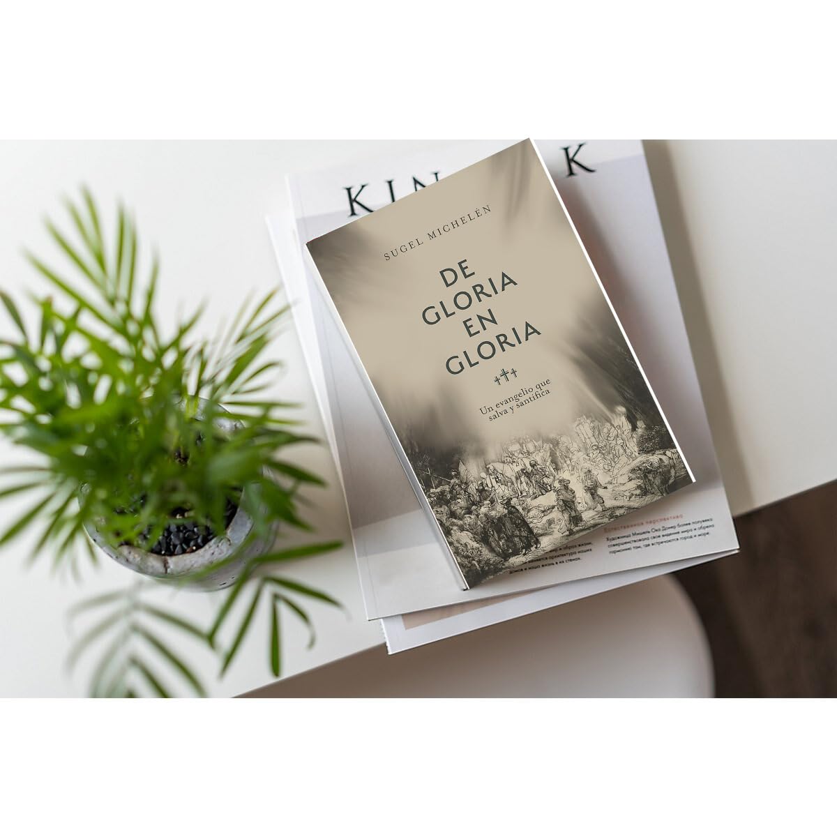 De Gloria en Gloria: Un Evangelio que Salva y Santifica