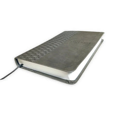 Biblia Nueva Traducción Viviente (NTV), Letra 8,25 Pt, 13,5×21,5, Con Filament, Tapa PU, Gris