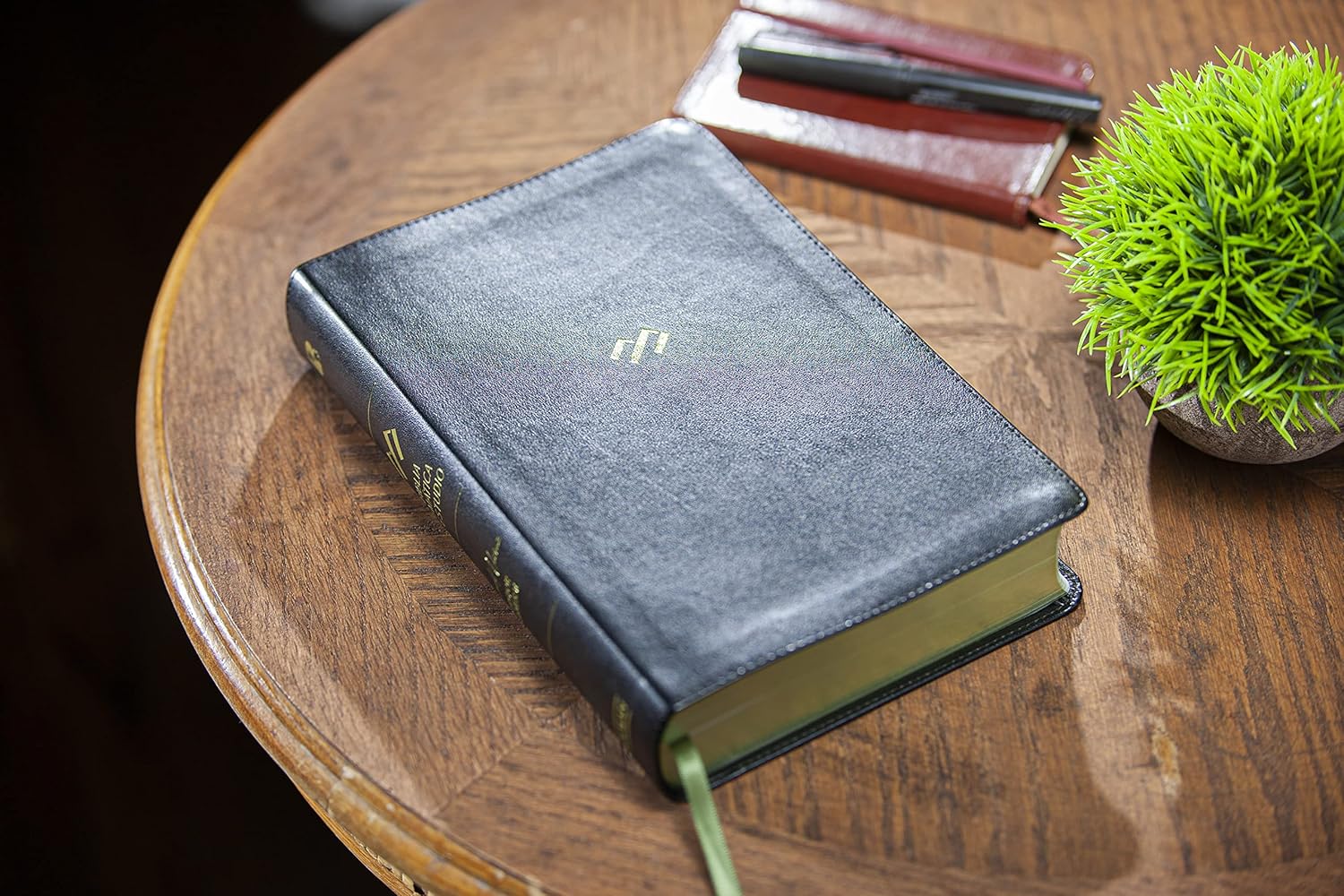 Biblia Rvr 1960 Tematica De Estudio Negro Simil Piel Rvr60 - B&H - Lifeway