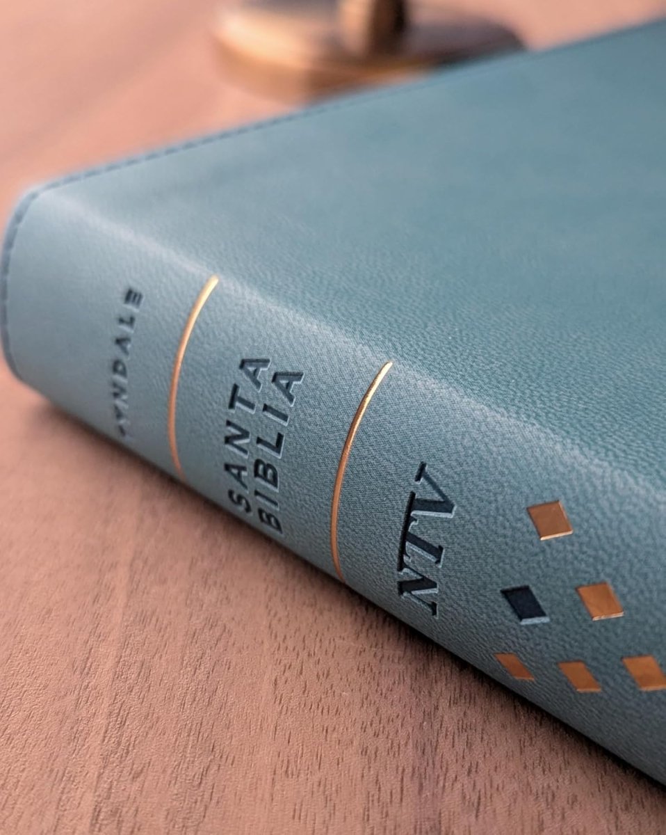 Biblia Nueva Traducción Viviente (NTV) Ultrafina, Letra 10 Pt, 16,5×24, Índice, Palabras De Jesús En Rojo, Tapa PU, Azul