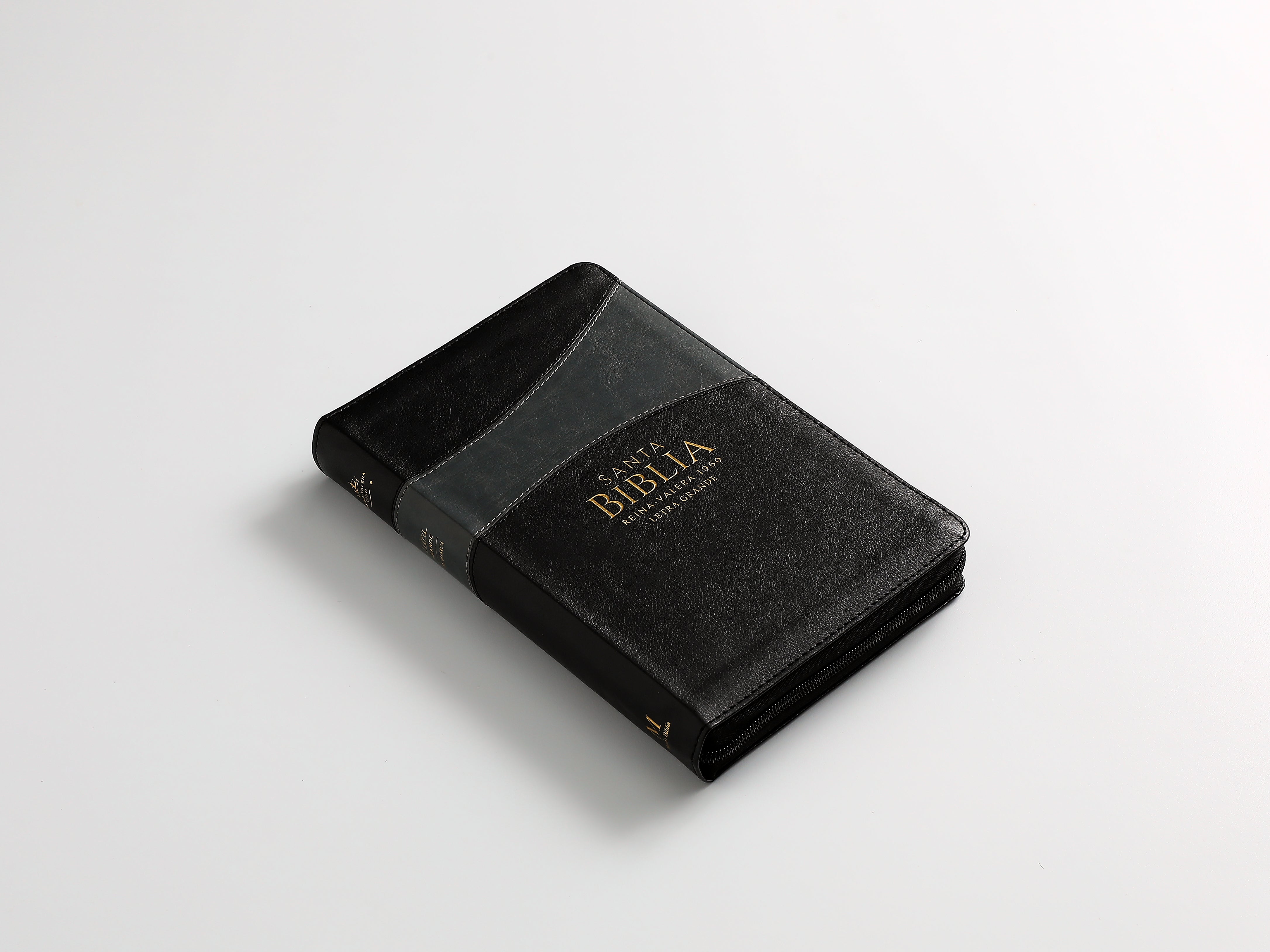 Biblia Reina Valera 1960 · 13,8x21,2 cm · Letra grande 12,5 pt · Con cierre · Diseño bitono negro y gris