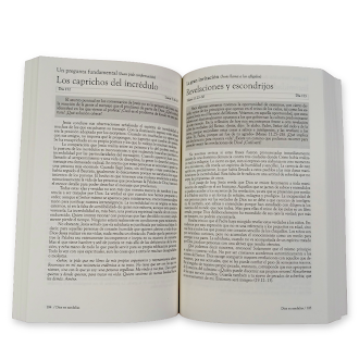 Devocional Cristiano Dios En Sandalias De Christopher Shaw