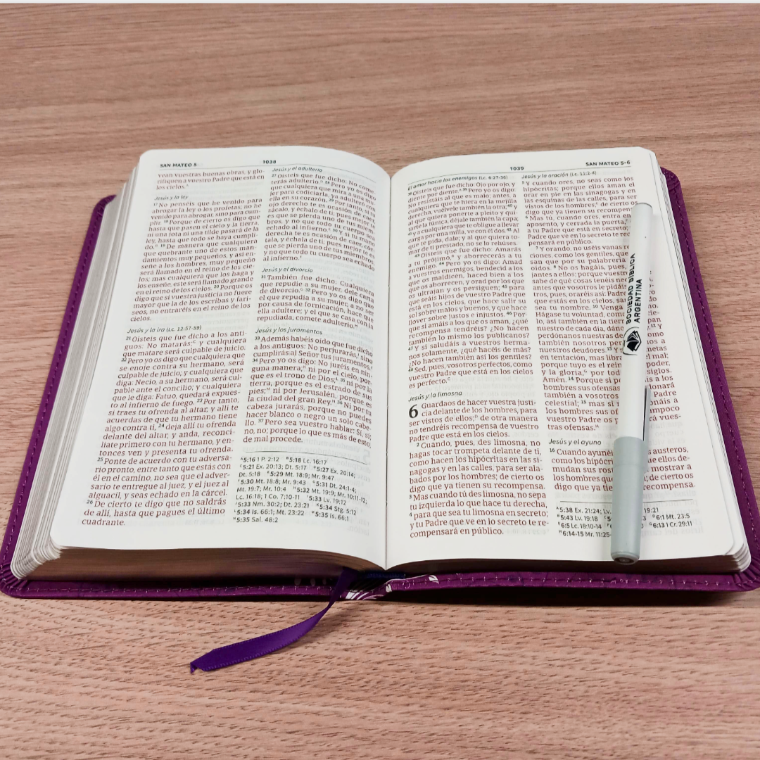 Biblia Reina-Valera 1960 (RVR60) Mis Quince