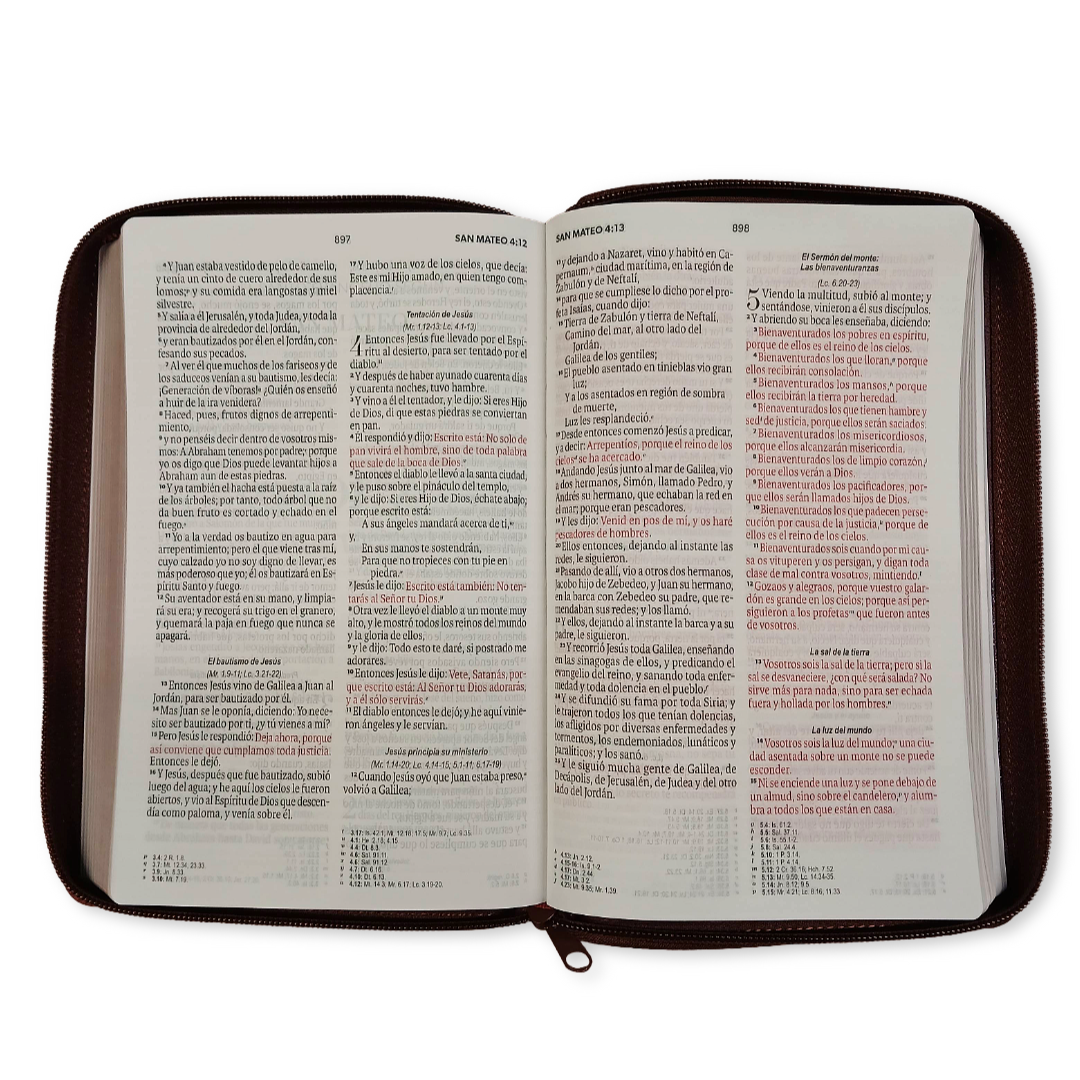 Biblia Reina Valera 1960 – Con Concordancia – Letra 11 pts – 16x23 cm – Palabras de Jesús en Rojo – Cierre – Café Refinado